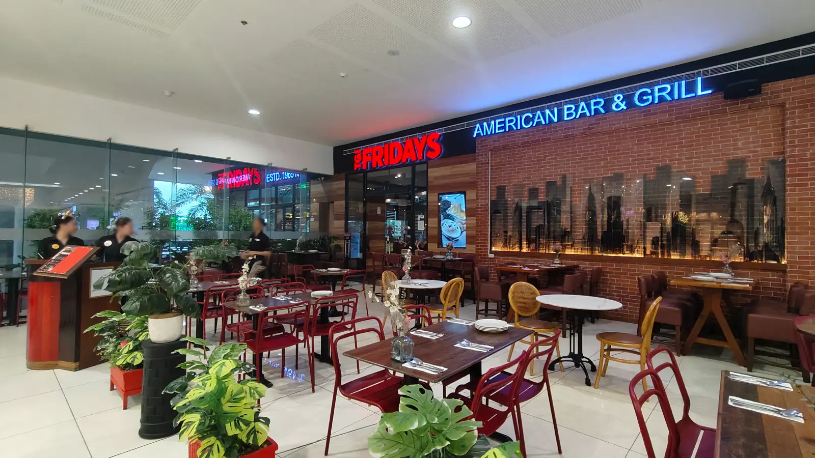 TGI FRIDAY'S in SM Mall of Asia